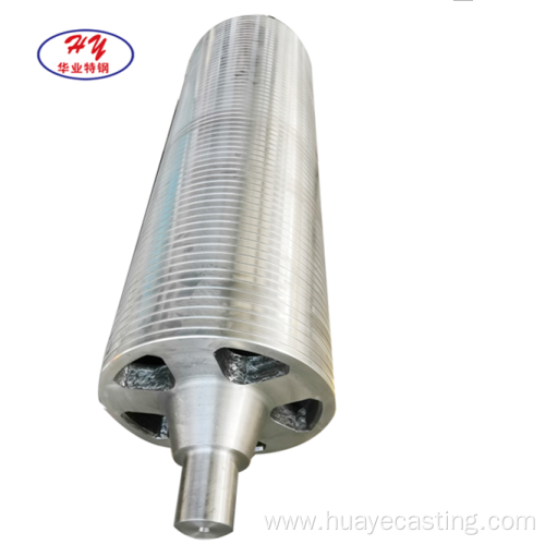 Sink roller with groove for dipped galvanized line